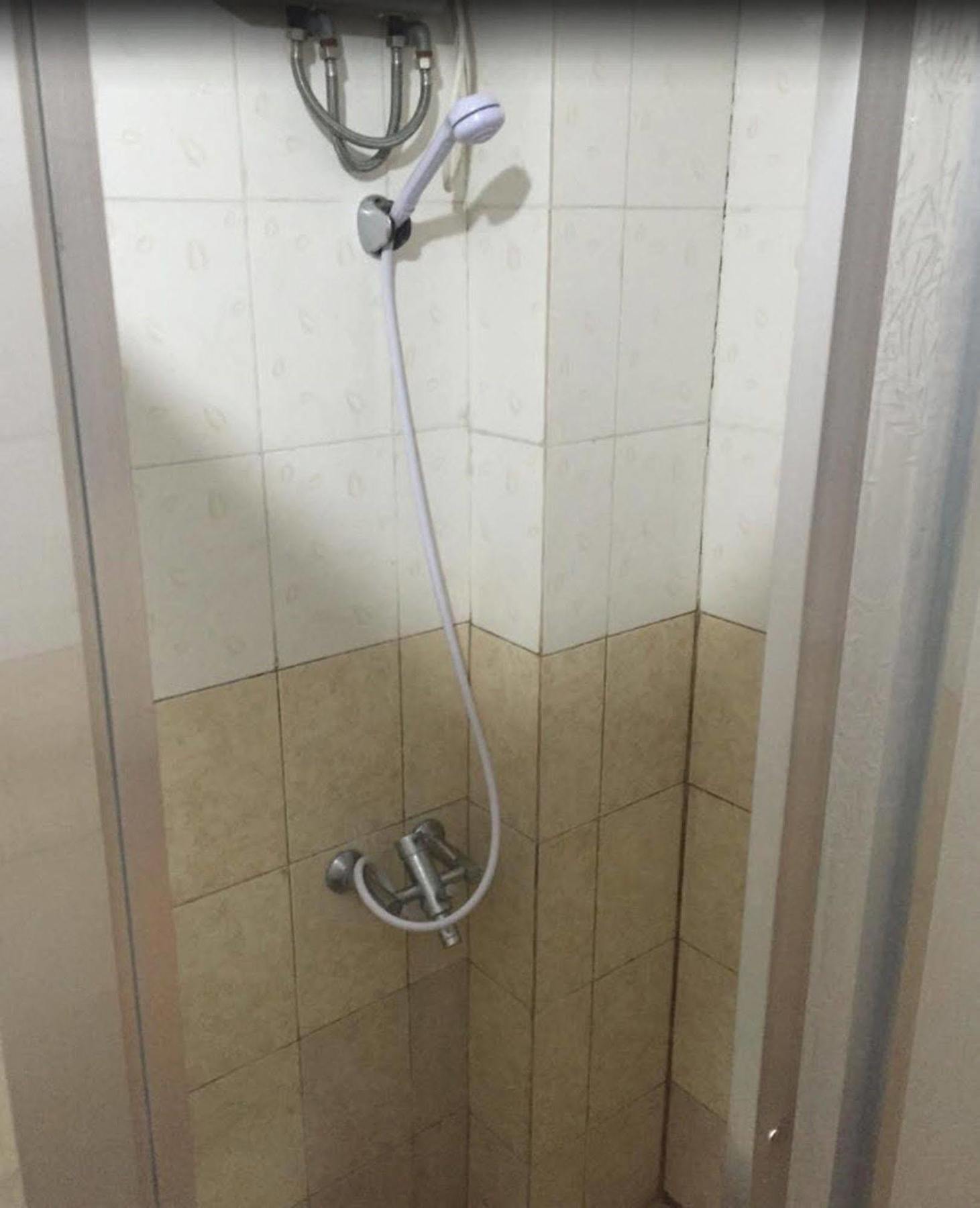 Crown Royale Hotel Balanga Εξωτερικό φωτογραφία